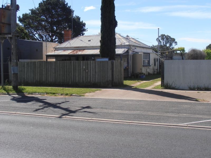 131-133 Raglan Street, Sale VIC 3850