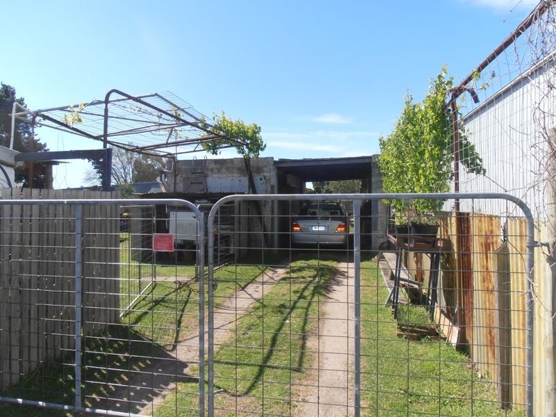 131-133 Raglan Street, Sale VIC 3850