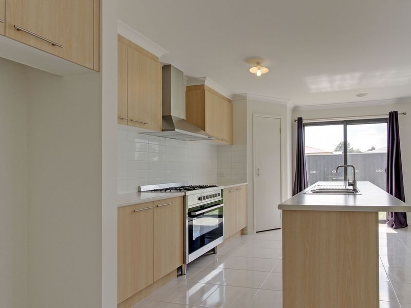 98 Landy Street, Maffra VIC 3860