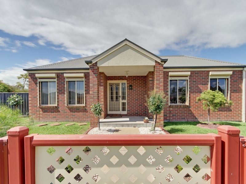 40 Mark Ave, Sale VIC 3850
