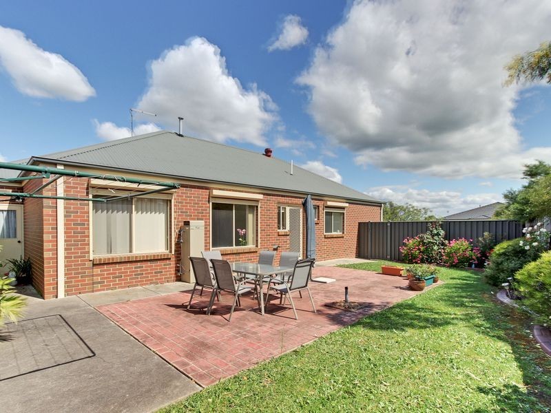 40 Mark Ave, Sale VIC 3850