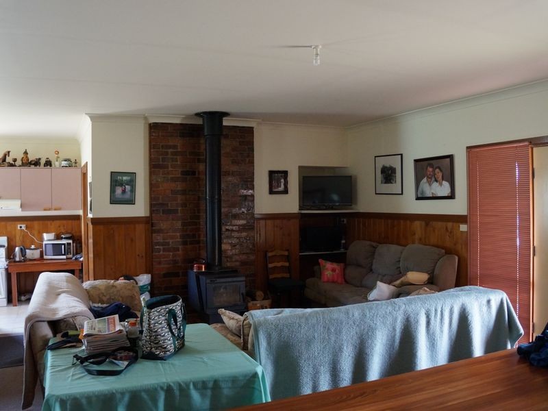 23 Rosstrevor Ave, Briagolong VIC 3860