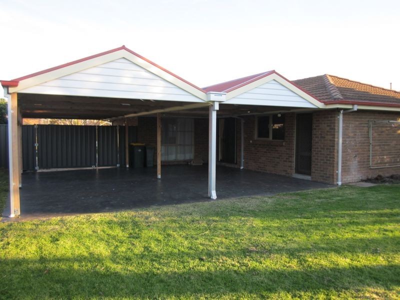 71 Montgomery Street, Sale VIC 3850