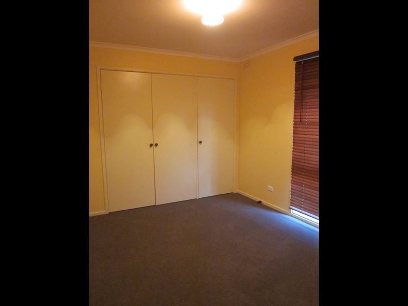 71 Montgomery Street, Sale VIC 3850