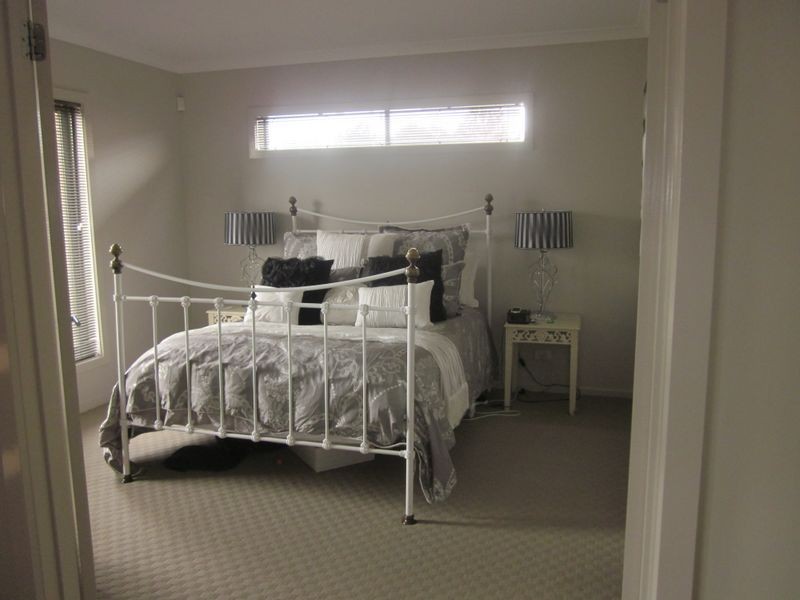 18 The Boulevard, Sale VIC 3850