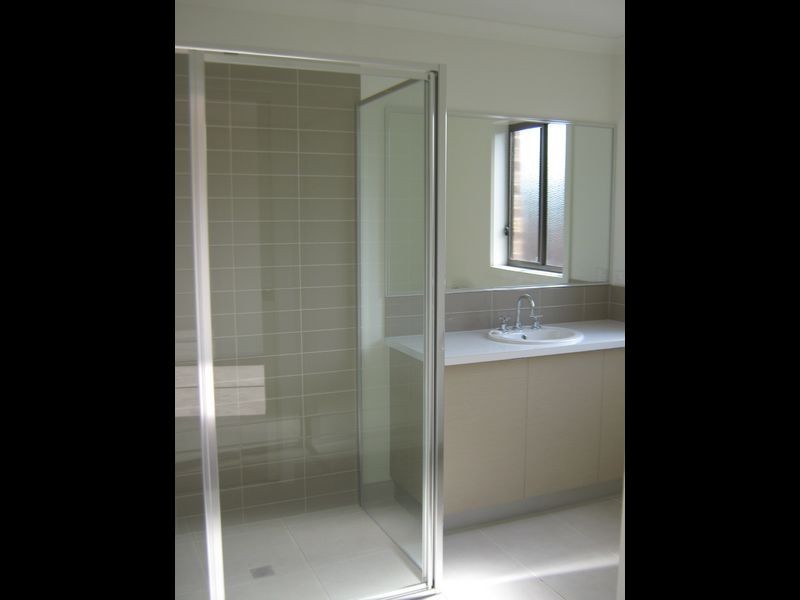 2/4 Birch Place, Sale VIC 3850