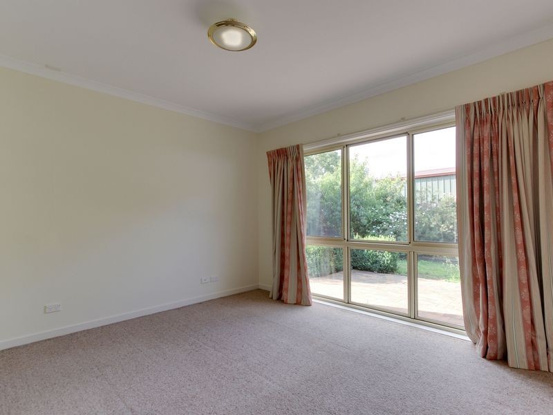 1A Hobson Street, Stratford VIC 3862