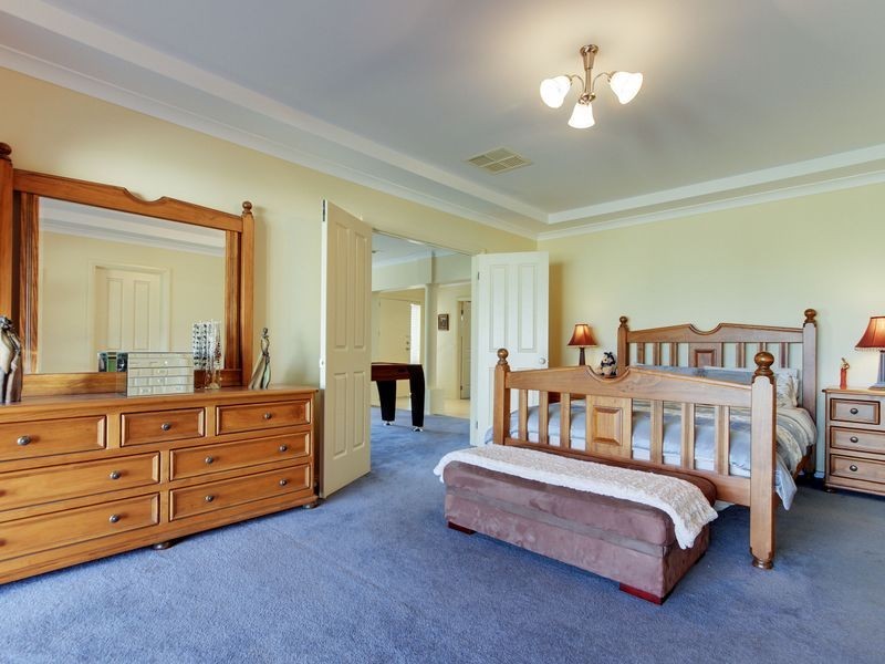 20 Rhodes Drive, Sale VIC 3850