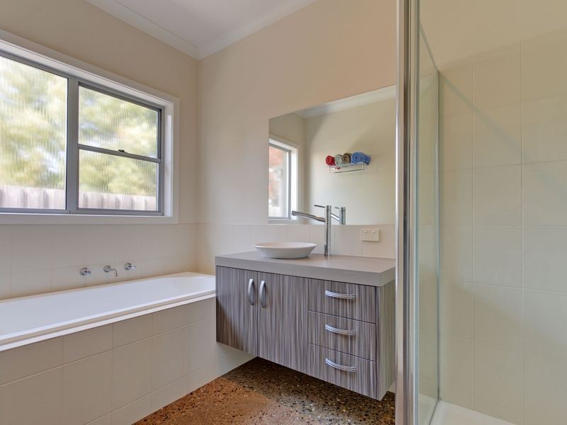2 Glass Street, Sale VIC 3850