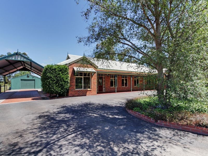 26 Thomson Street, Stratford VIC 3862