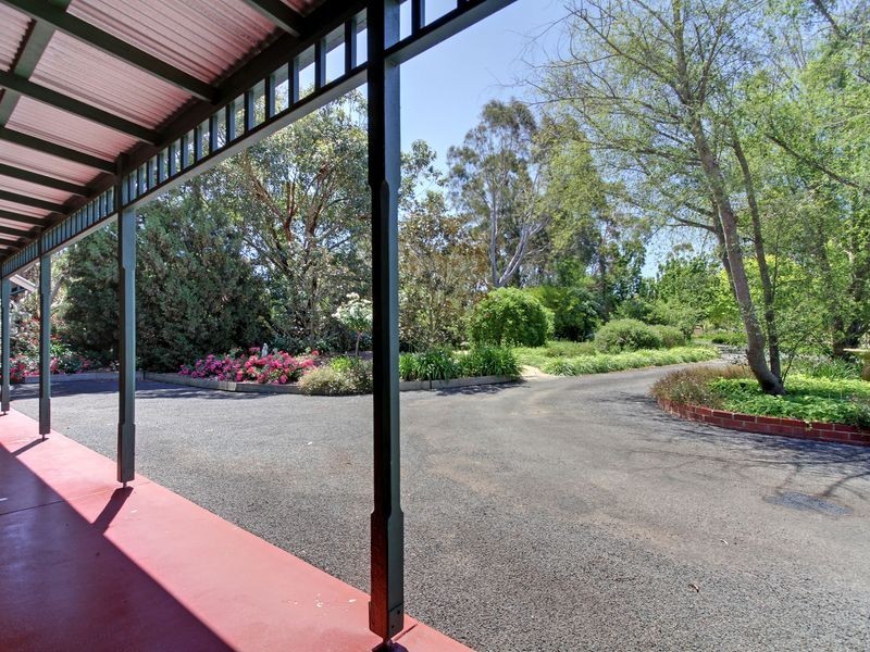 26 Thomson Street, Stratford VIC 3862