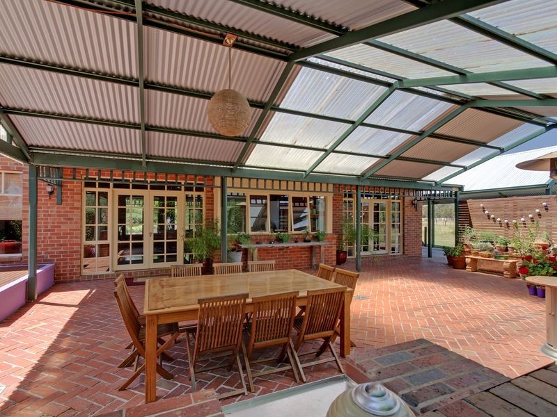 26 Thomson Street, Stratford VIC 3862