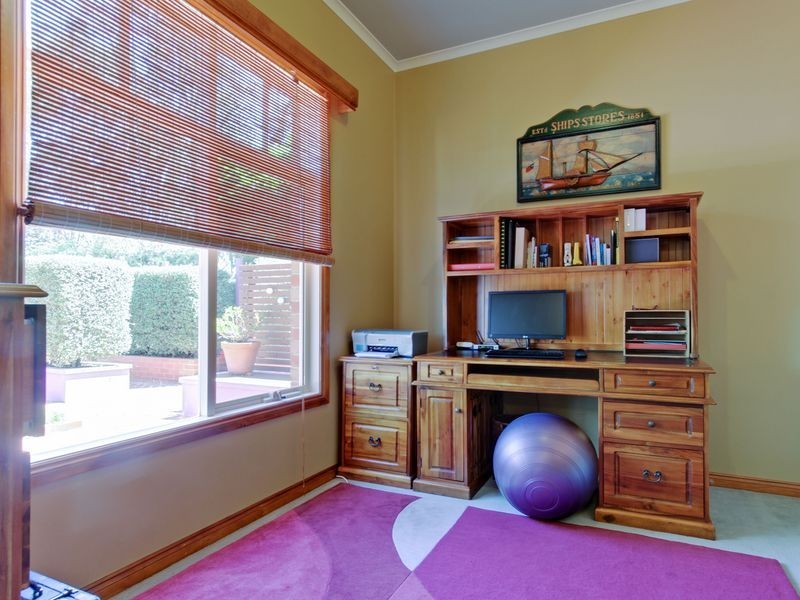 26 Thomson Street, Stratford VIC 3862