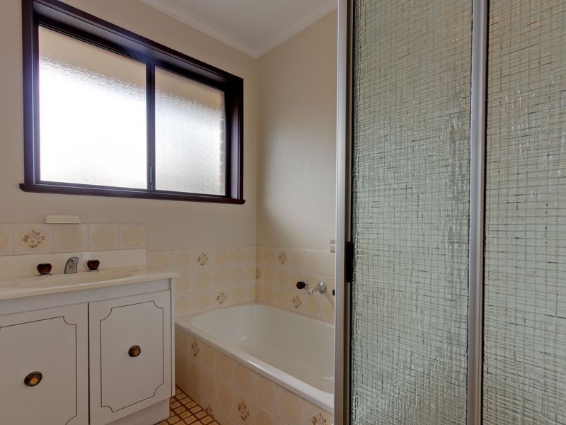 2/42 Codrington Street, Sale VIC 3850