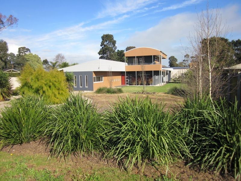 25 Somerton Park Road, Sale VIC 3850