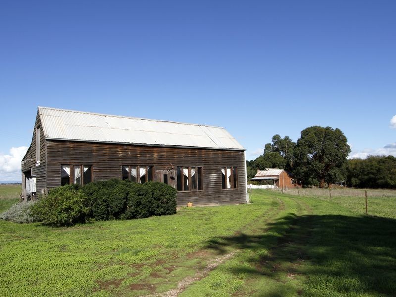 56 Coghlans Lane, Heyfield VIC 3858