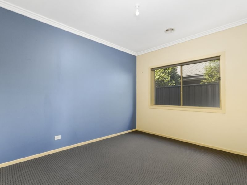 35 Dryden Place, Sale VIC 3850