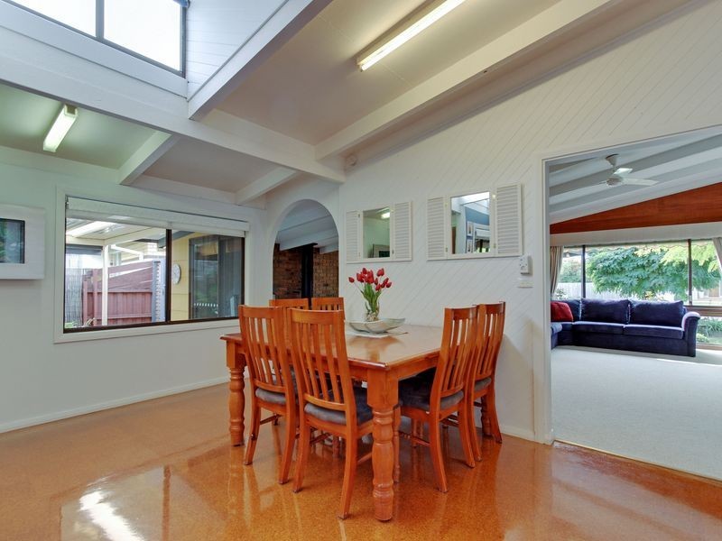 6 Vaughan Street, Stratford VIC 3862