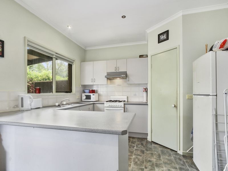 25 Coverdale Drive, Sale VIC 3850