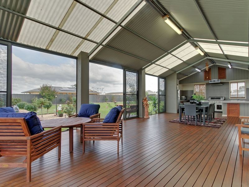 22 Counahan Drive, Wurruk VIC 3850