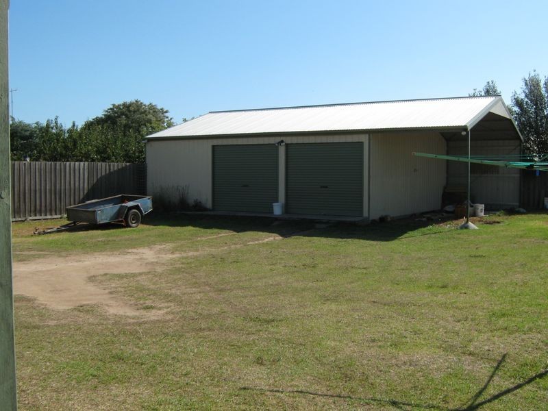 33 Niel Street, Stratford VIC 3862