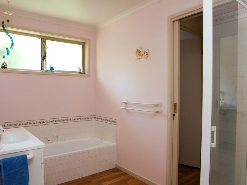 52B Ross Street, Sale VIC 3850