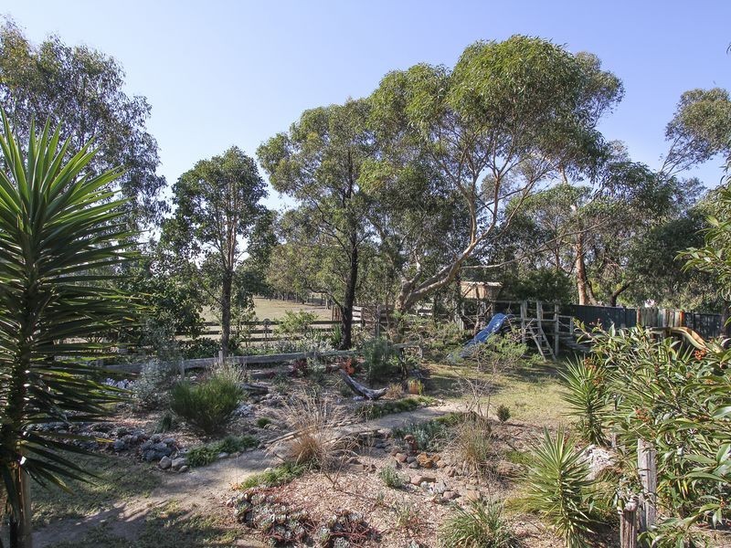 49B Hampton Court, Longford VIC 3851