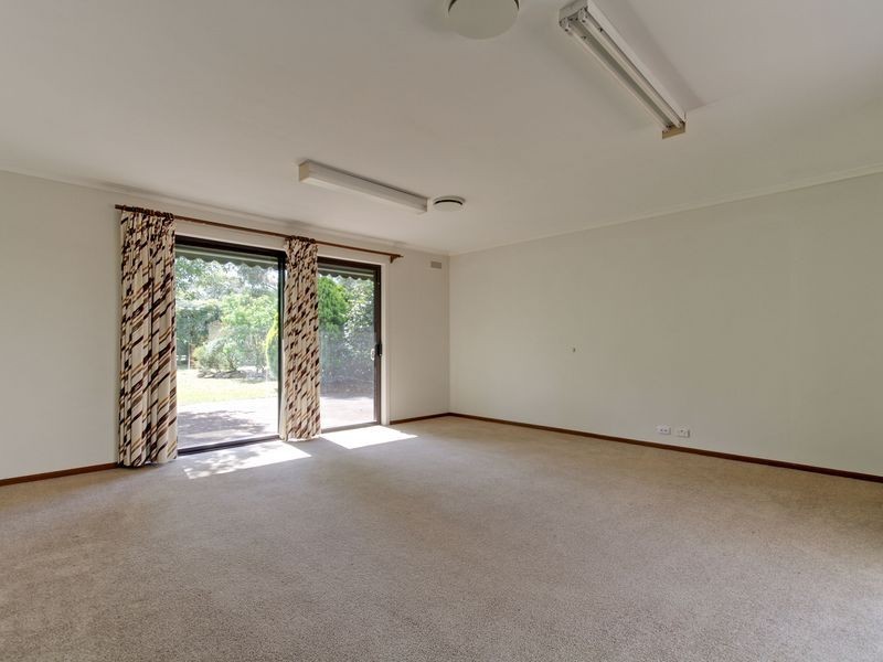 1 Heron Court, Sale VIC 3850