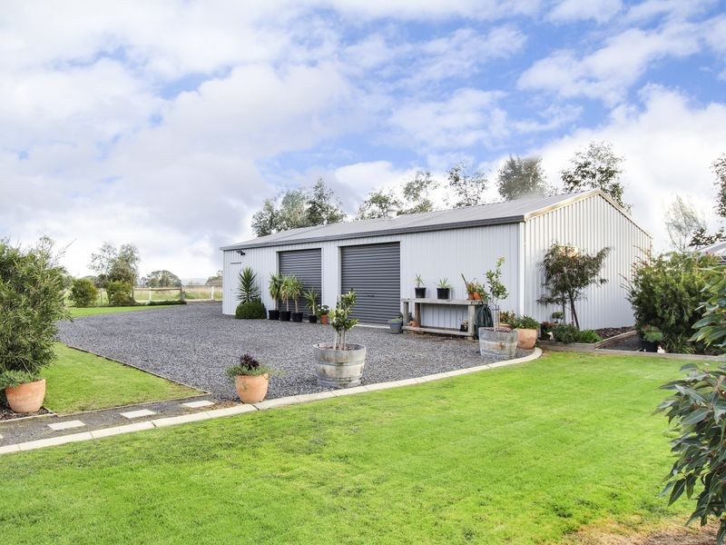 4 Finch Court, Wurruk VIC 3850