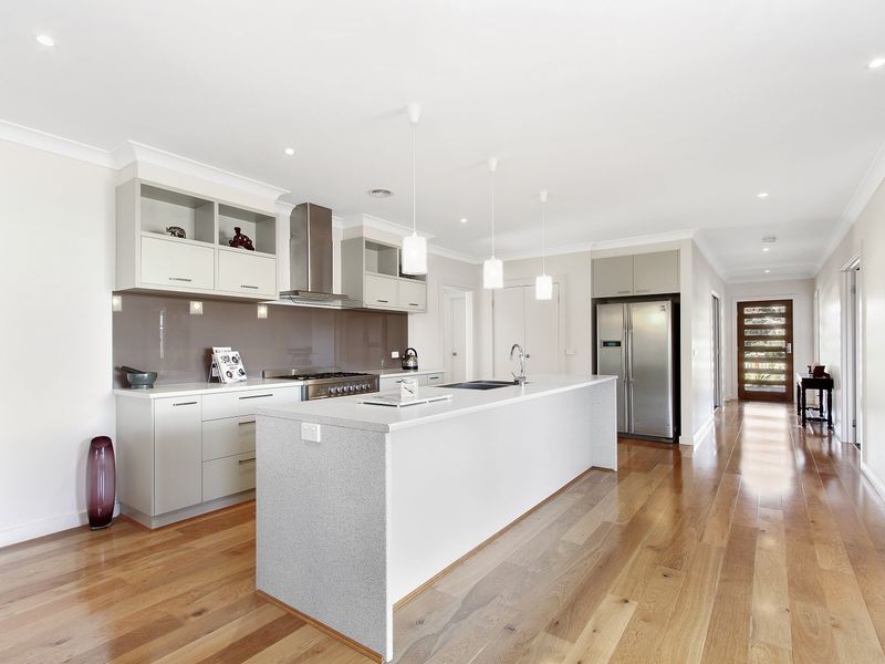 33 Blackburn Street, Stratford VIC 3862