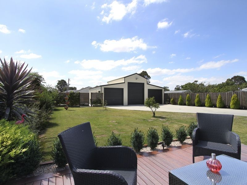 33 Blackburn Street, Stratford VIC 3862