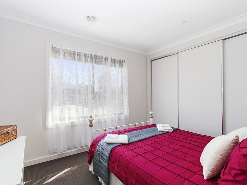 33 Blackburn Street, Stratford VIC 3862