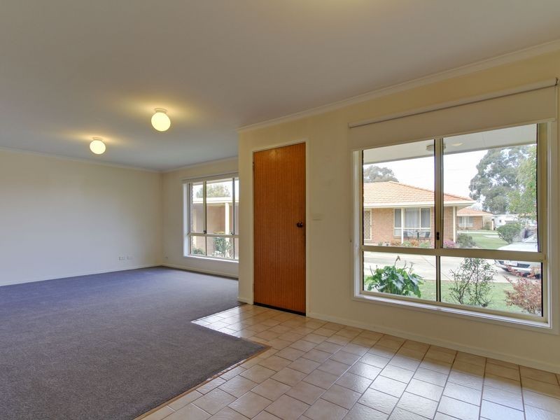 2/242A Raglan Street, Sale VIC 3850