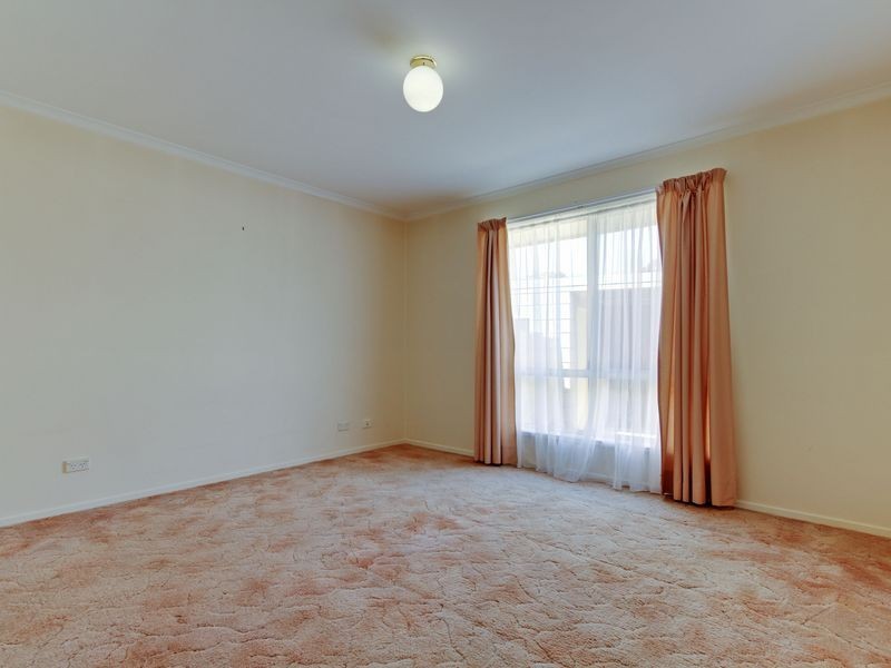 2/242A Raglan Street, Sale VIC 3850
