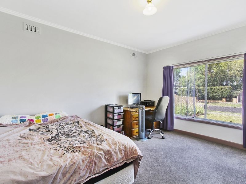 9 Valentine Crescent, Sale VIC 3850
