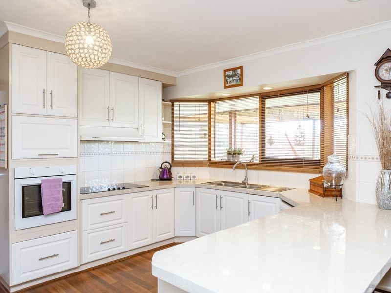 151 Newton Drive, Stratford VIC 3862