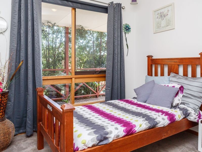 151 Newton Drive, Stratford VIC 3862