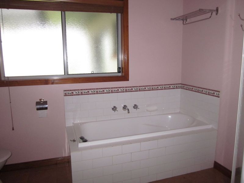 62 Fitzroy Street, Sale VIC 3850