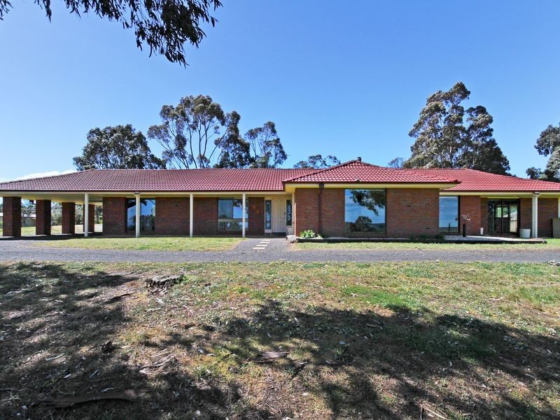 25 Newton Drive, Stratford VIC 3862