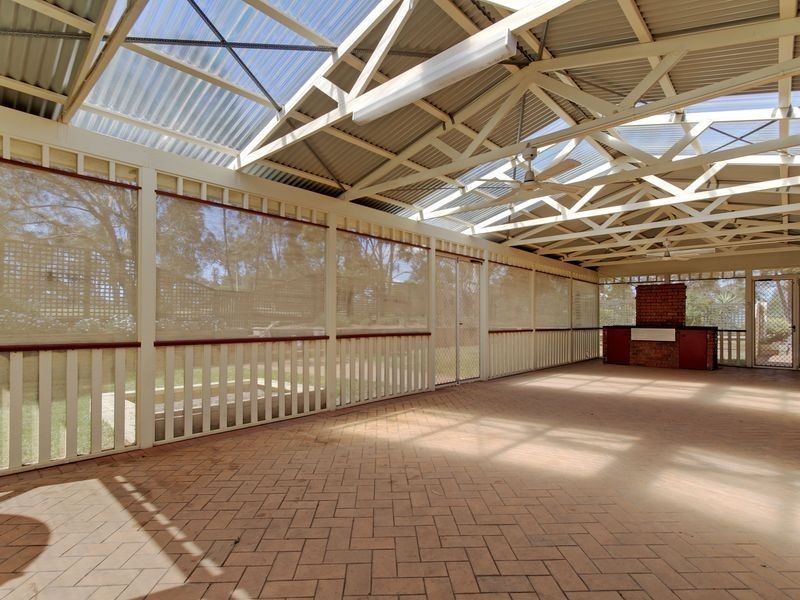 25 Newton Drive, Stratford VIC 3862
