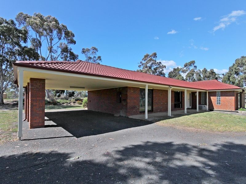 25 Newton Drive, Stratford VIC 3862