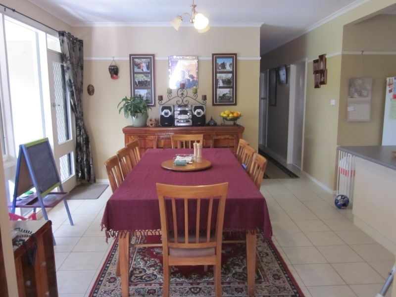 16 Alameda Drive, Sale VIC 3850