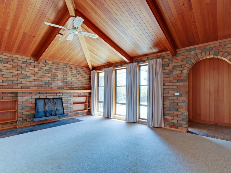 12 Thomson Street, Stratford VIC 3862