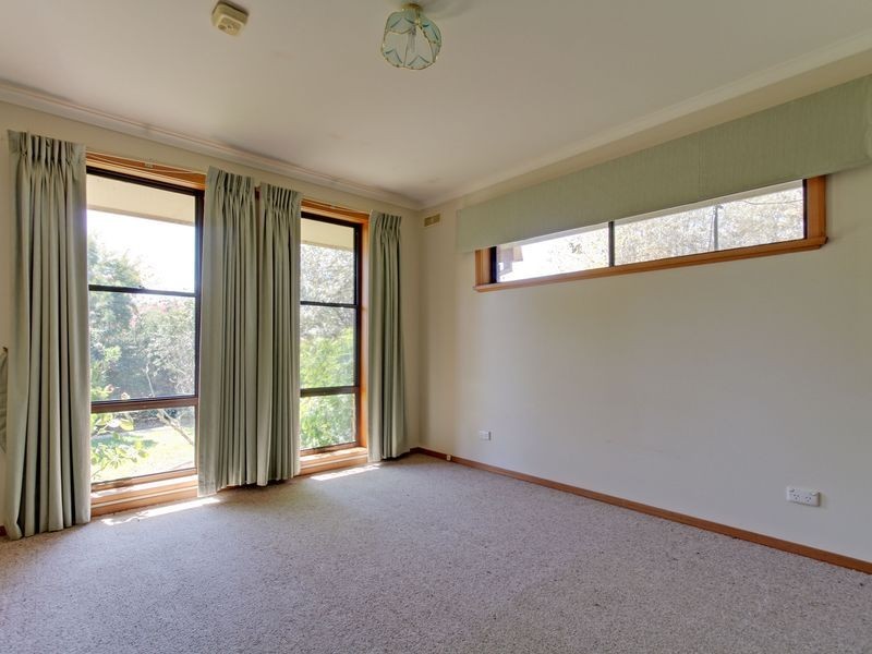 12 Thomson Street, Stratford VIC 3862