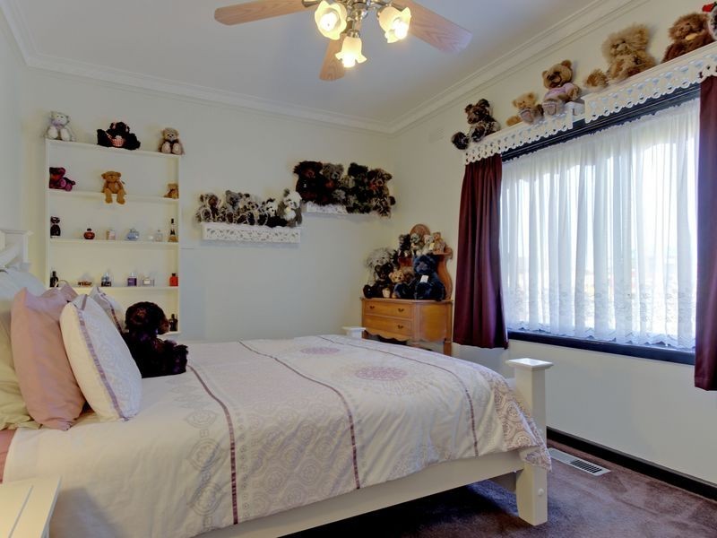 122 Powerscourt Street, Maffra VIC 3860