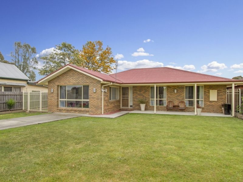 25 Raymond Street, Stratford VIC 3862
