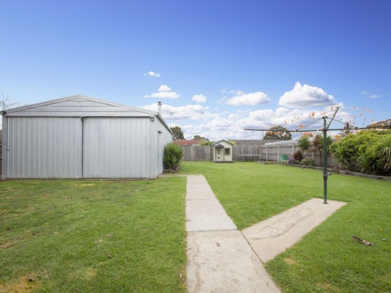 25 Raymond Street, Stratford VIC 3862