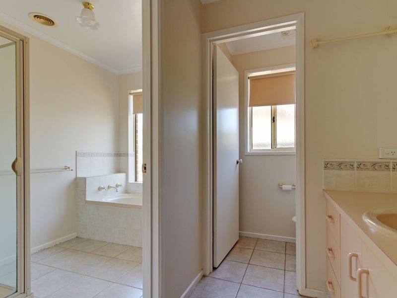 5 Thornton Court, Sale VIC 3850