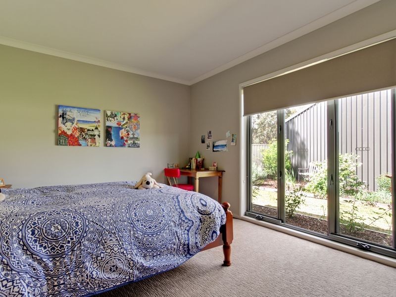 8 Ducret Court, Stratford VIC 3862