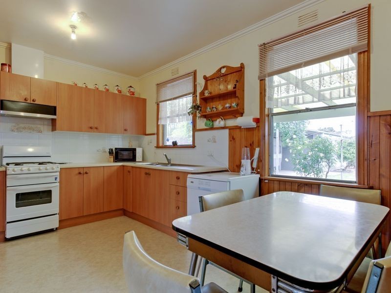 43 Buckley Street, Sale VIC 3850
